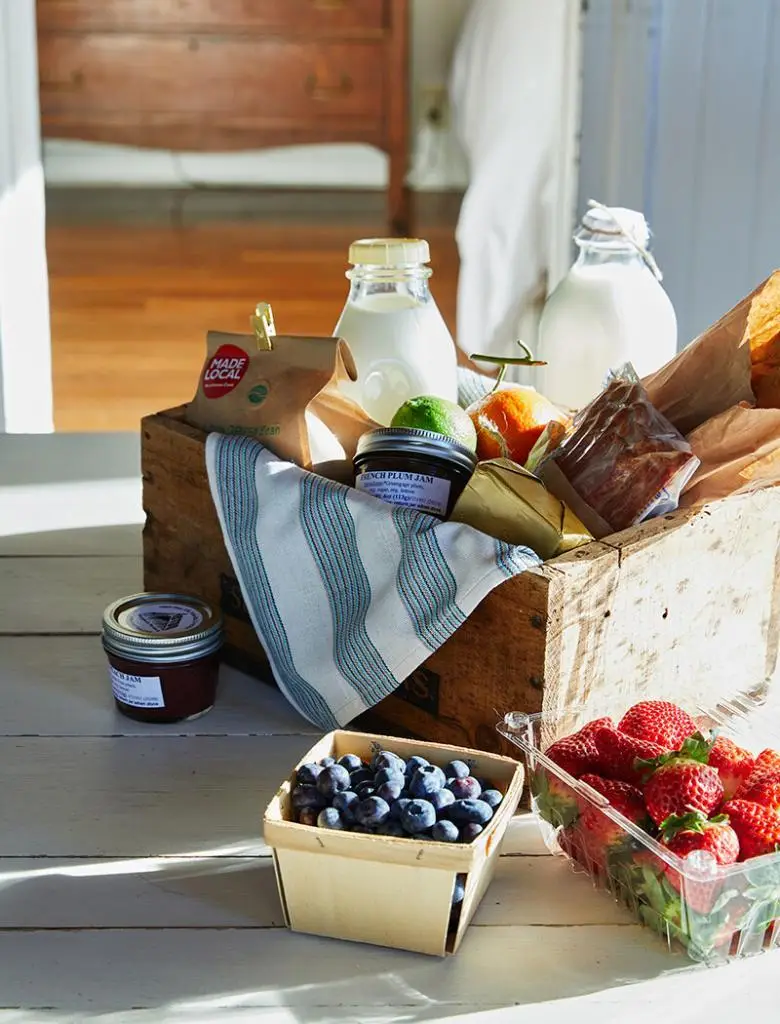 Fresh local groceries